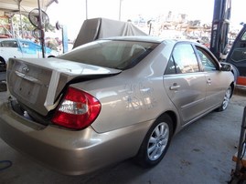 2004 Toyota Camry LE Gold 2.4L AT #Z24685